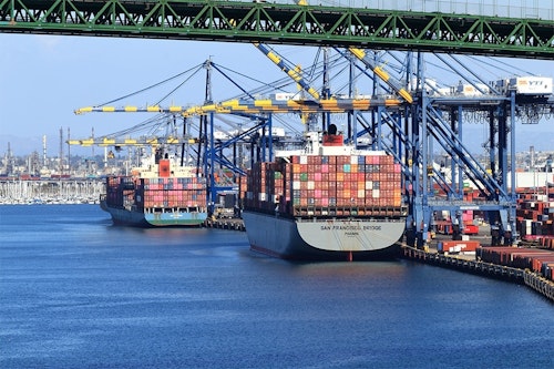 HG shutterstock 2062610495