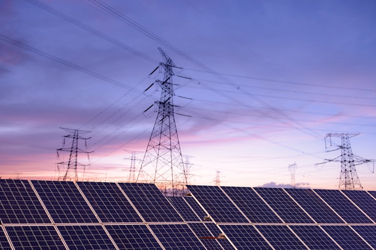 Shutterstock 2047175900